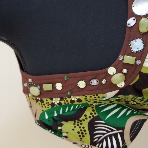 RQT Women's Top - Picture 3 of 4